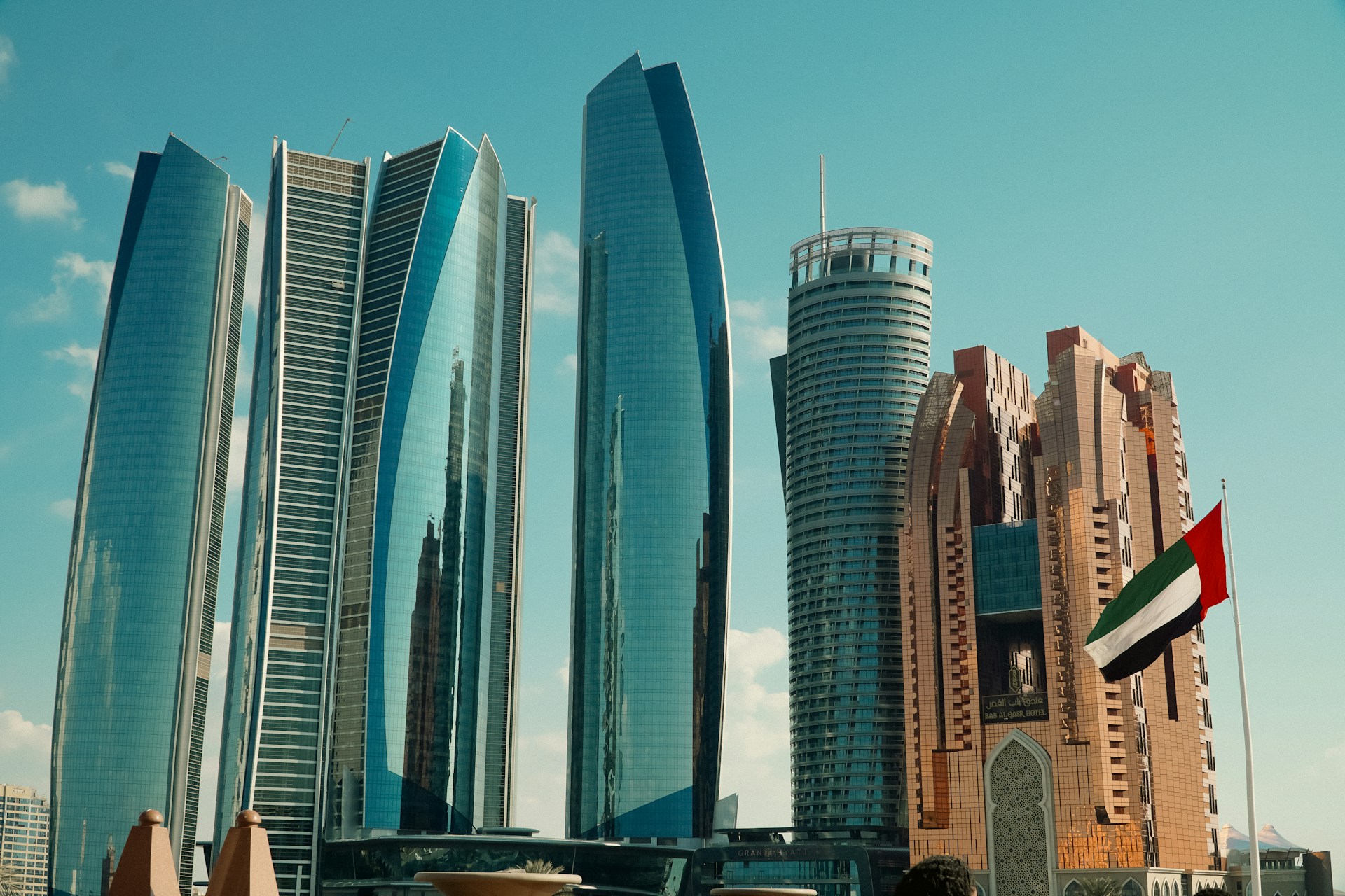 global business partnerships network